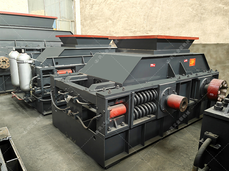 青石和河卵石哪個制砂好？用對輥破碎機怎么樣？